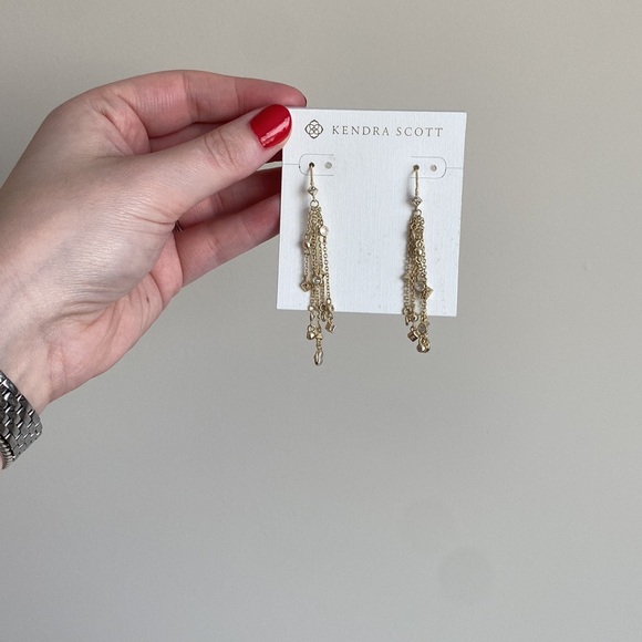 Kendra Scott Jewelry - Kendra Scott Like New Dangle Gold Earrings